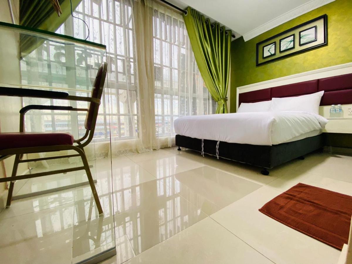 Surya Boutique Hotel Klang Kültér fotó