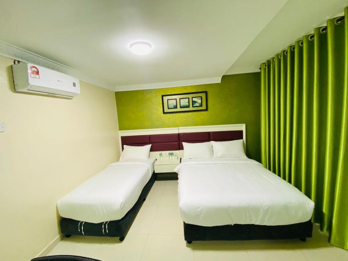 Surya Boutique Hotel Klang Kültér fotó